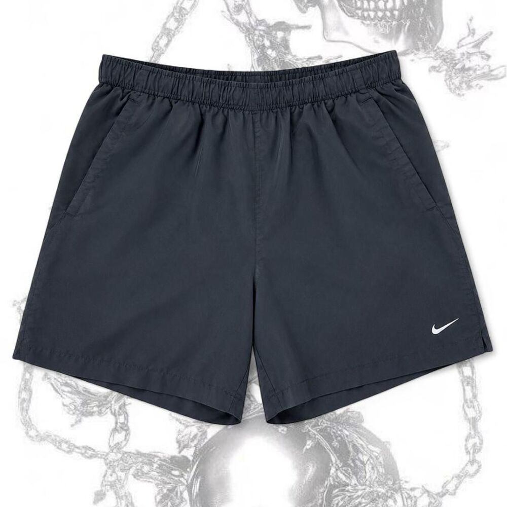 Nike Women's Black and Navy Shorts